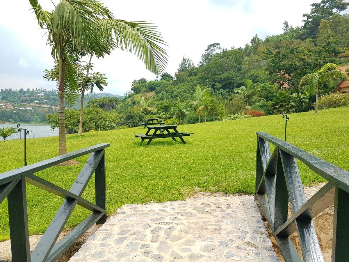 Kivu Paradis Resort Nyamyumba Bilik gambar