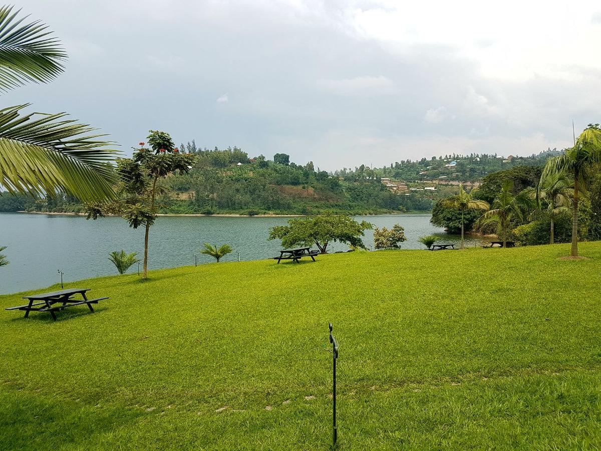 Kivu Paradis Resort Nyamyumba Bilik gambar